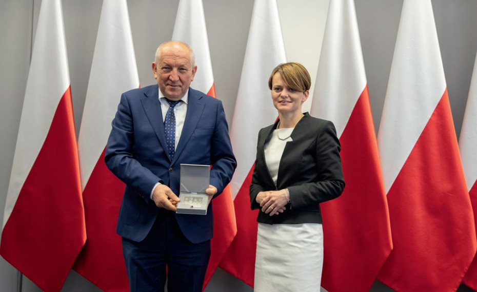 Ryszard Florek nagrodzony Medalem 100-lecia Odzyskania Niepodległości