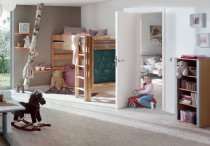 Pomiędzy pomieszczeniami