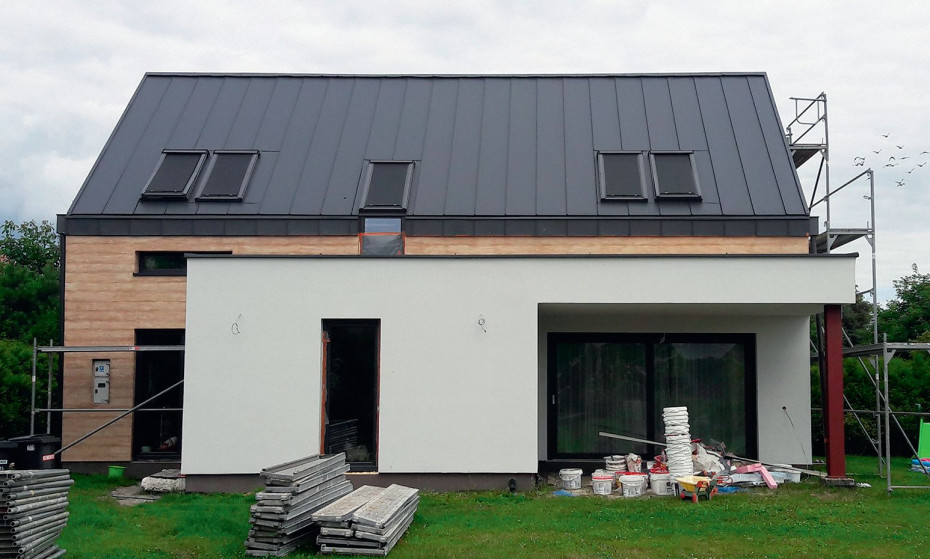 Edyta - Czytelniczka Budujemy Dom, zewnętrzne markizy na oknach dachowych użytkuje od 2016 r.