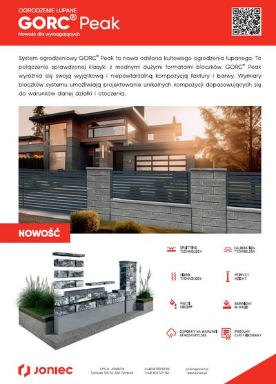 Z basenem, wgłębnikiem, trawnikiem