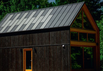 Produkuj odnawialną energię elektryczną ze stalowym dachem fotowoltaicznym 2w1 SOLROOF