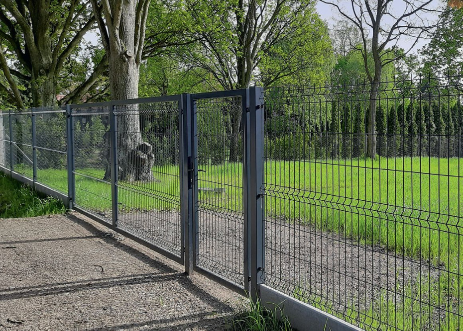 Karol - Czytelnik Budujemy Dom, ogrodzenie stawiał w 2022 r.