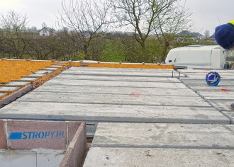 Poziomy element konstrukcyjny