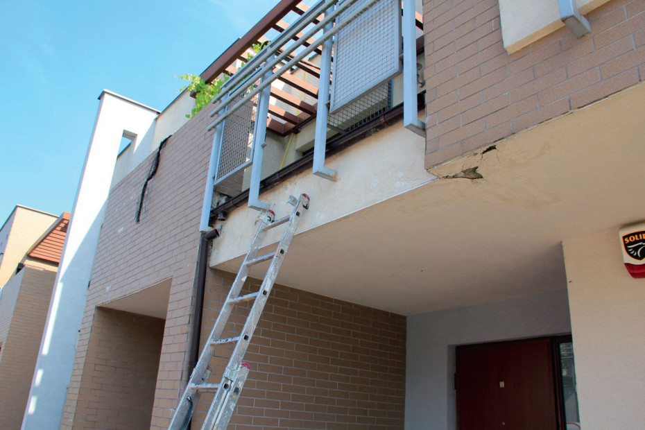 Tynk zewnętrzny odpada