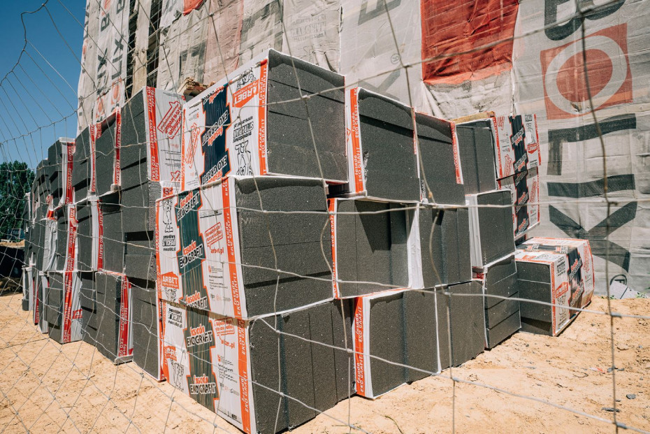 Jak prawidłowo ocieplić elewację domu Prawdziwym Styropianem z ARBETu?