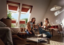 Rolety do okien dachowych - dekoracja poddasza i prostota obsługi