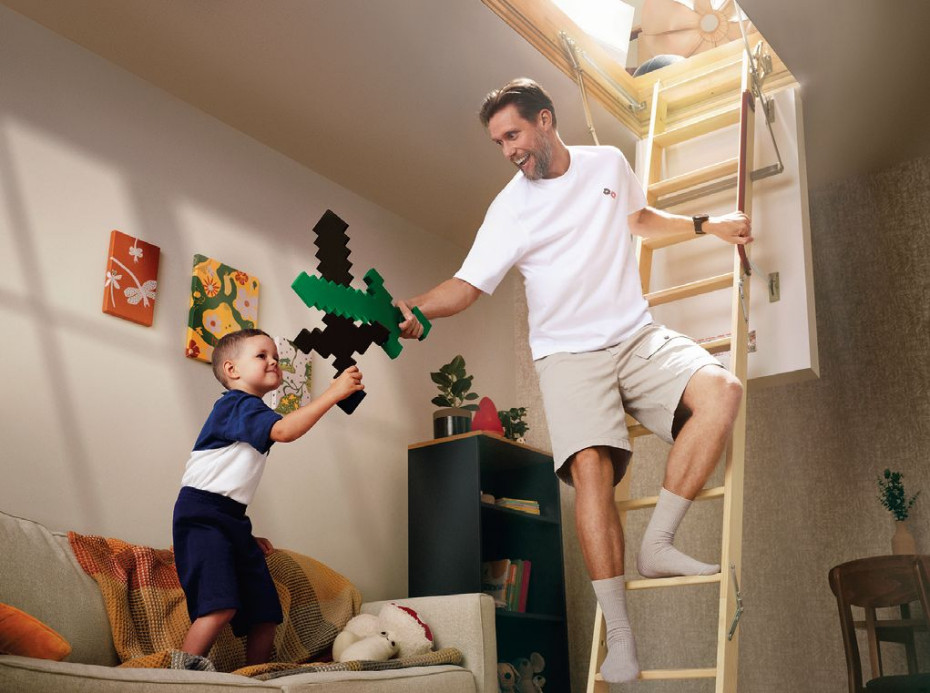 Komfortowy dostęp na strych schodami FAKRO GREENSTEP