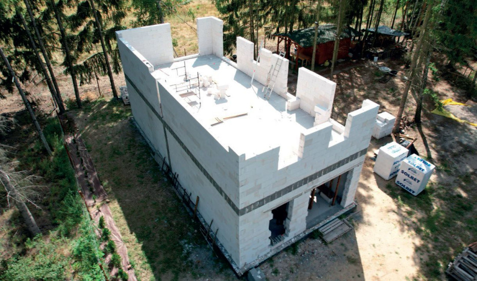 Znaczenie izolacyjności cieplnej materiałów konstrukcyjnych ścian