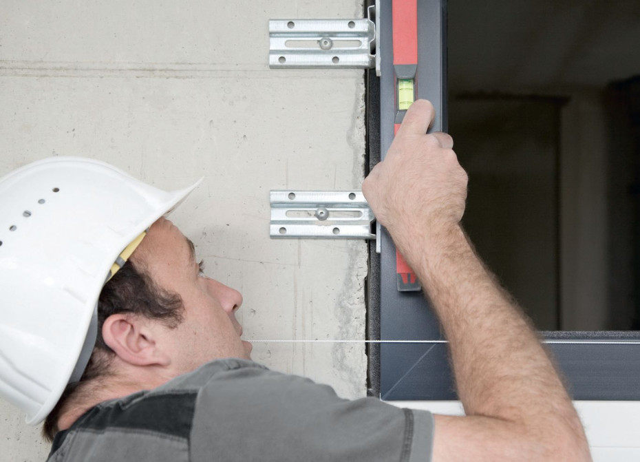 Ciepły montaż okien i drzwi zewnętrznych