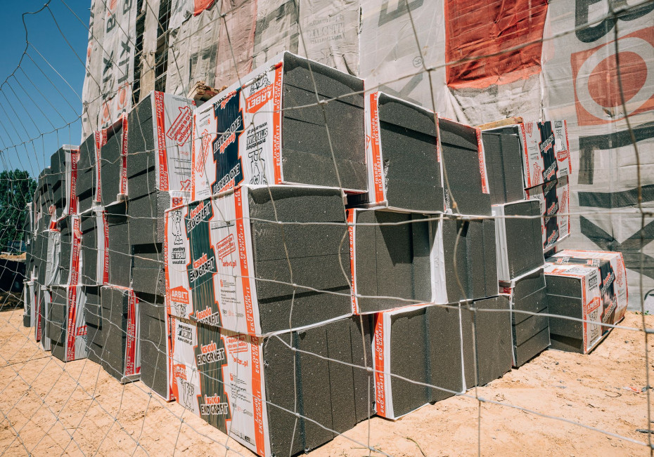 Jak dobrać styropian przy kompleksowej termomodernizacji budynku?