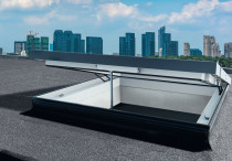 Okno do dachu płaskiego PGC IQ - inteligentne rozwiązanie od OKPOL