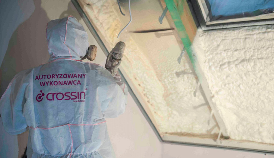 Ocieplenie poddasza pianą PUR - fakty, mity i ceny
