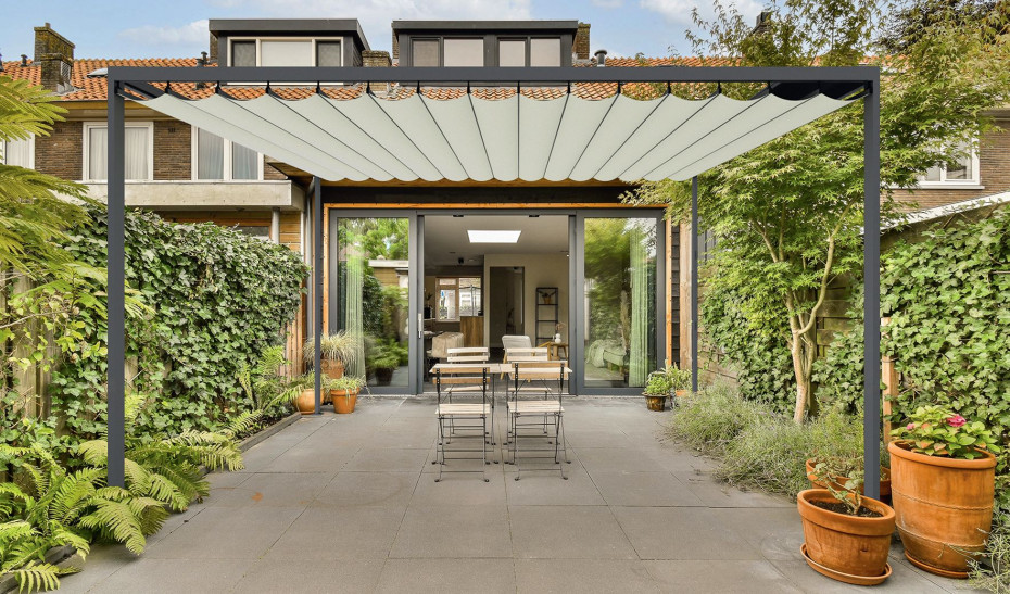 Nowość w ofercie systemów zadaszeń ALIPLAST - pergola NUUN FABRIC