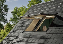 Nowe klapowo-obrotowe okna dachowe VELUX - panoramiczny widok i wysoki komfort użytkowania