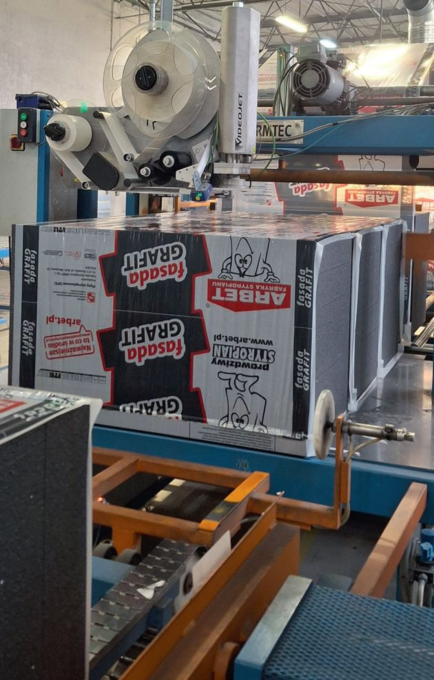 Jak wybrać prawdziwy styropian? Postaw na sprawdzone rozwiązania Fabryki Styropianu ARBET