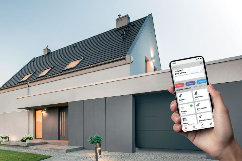 Komfort, bezpieczeństwo i automatyzacja - zalety elektrycznych okien dachowych FAKRO