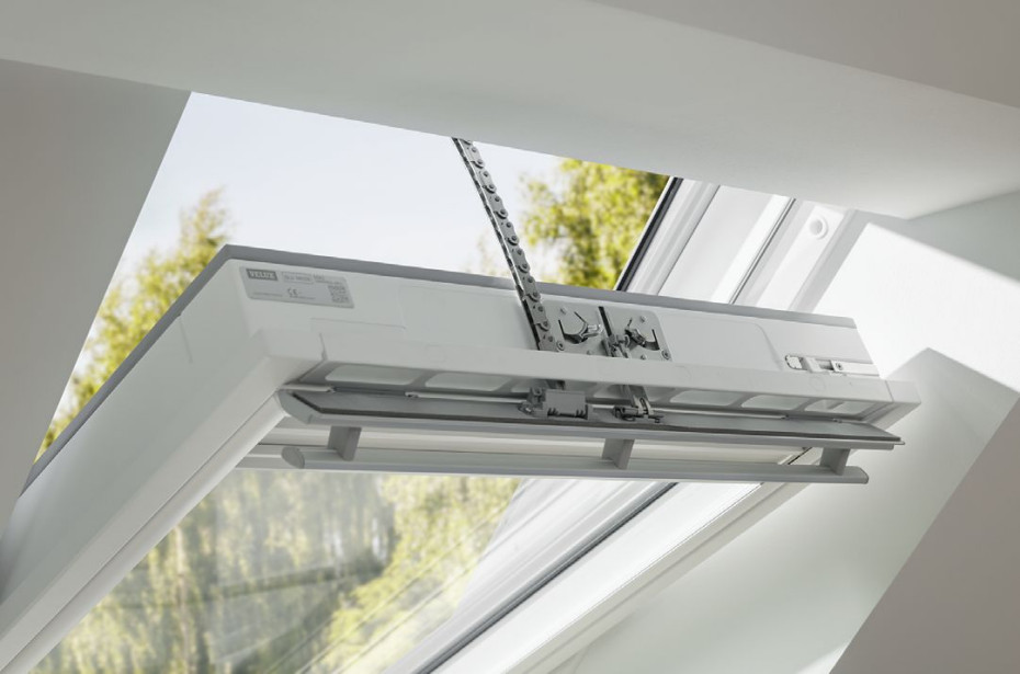 Trzyszybowe, sterowane elektrycznie okna dachowe VELUX